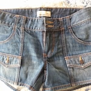 Size 8 women's shorts